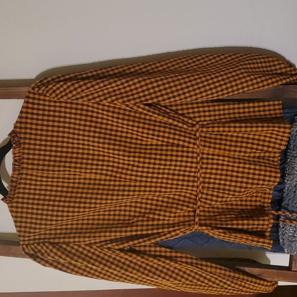 Nasty Gal Checkard Puff Sleeve Wrap Top, Size 10, NWTs - Picture 5 of 5